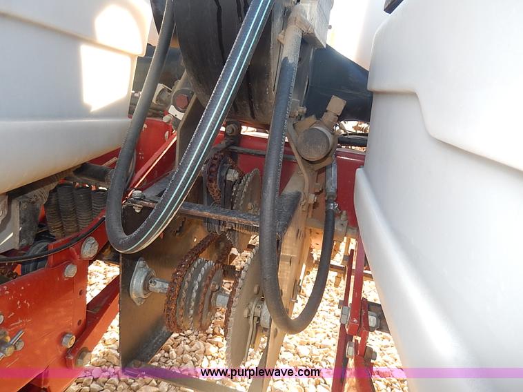 image for item I9303 White 6122 planter