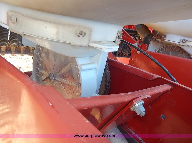 image for item I9303 White 6122 planter