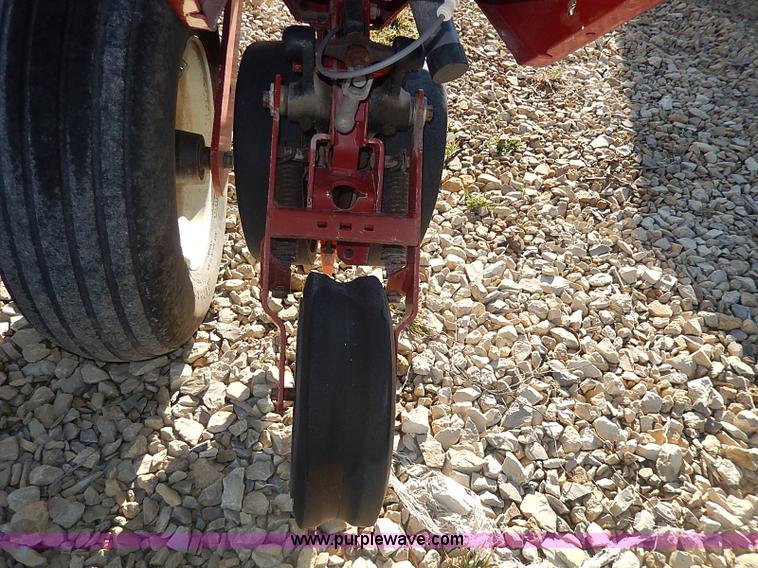 image for item I9303 White 6122 planter