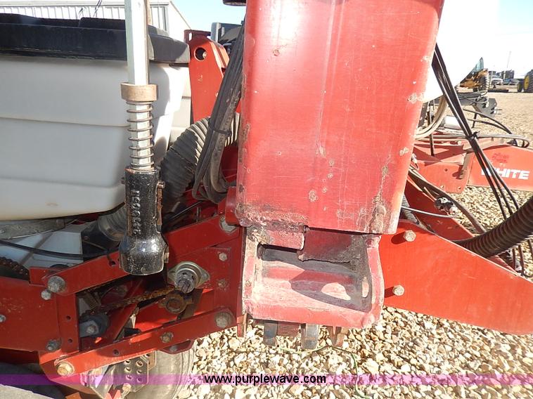 image for item I9303 White 6122 planter