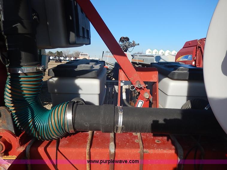 image for item I9303 White 6122 planter