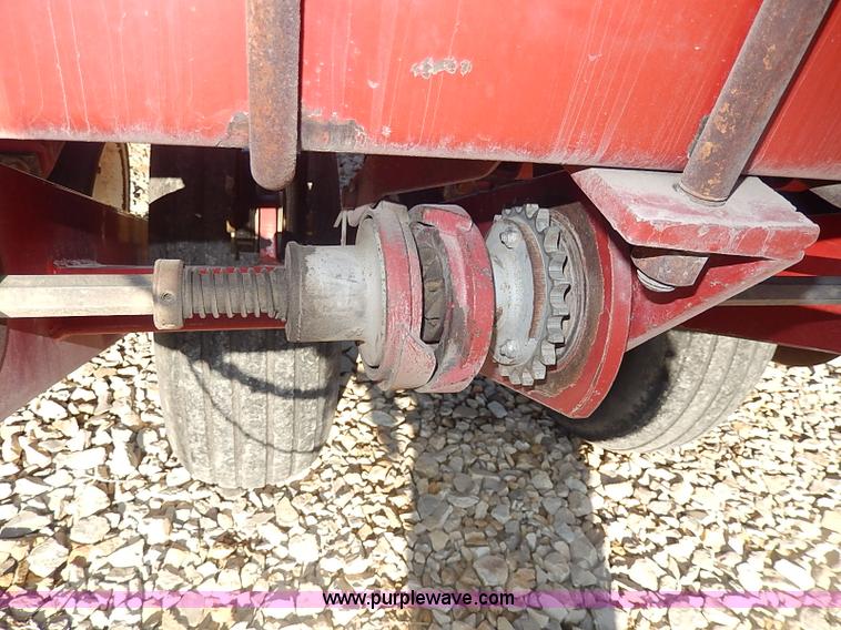 image for item I9303 White 6122 planter