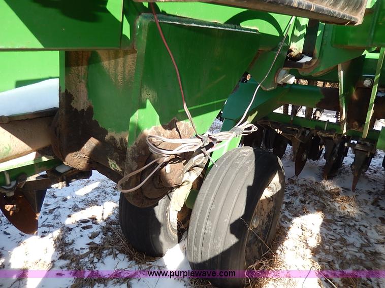 image for item I9361 Great Plains Solid Stand 30' grain drill