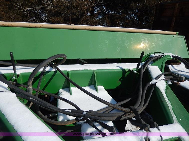 image for item I9361 Great Plains Solid Stand 30' grain drill