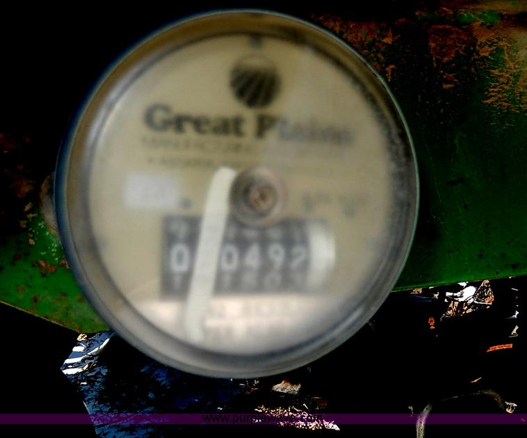 image for item I9361 Great Plains Solid Stand 30' grain drill