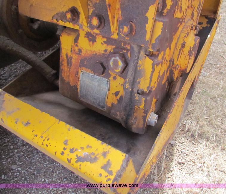 image for item AE9021 1973 John Deere 860A scraper