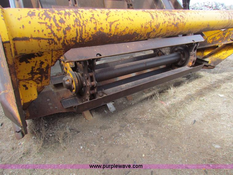 image for item AE9021 1973 John Deere 860A scraper