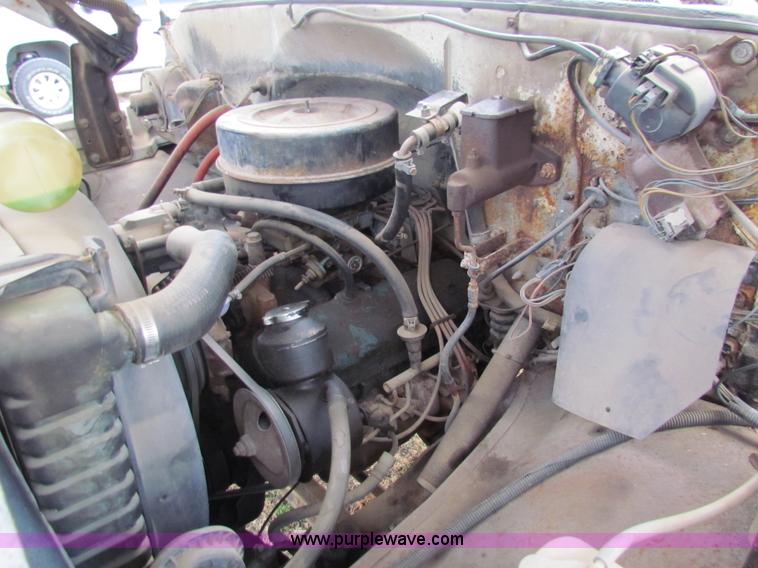 image for item AE9024 1982 GMC 7000 dump truck