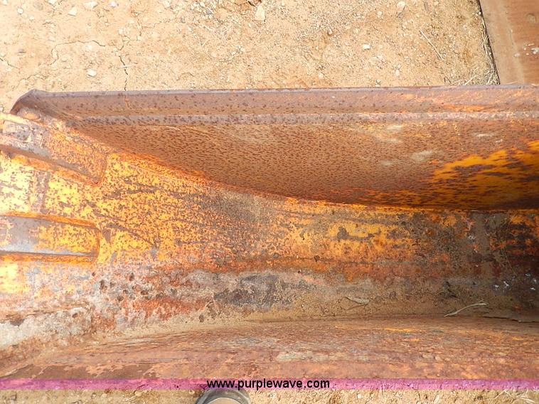 image for item AP9014 Caterpillar trench bucket