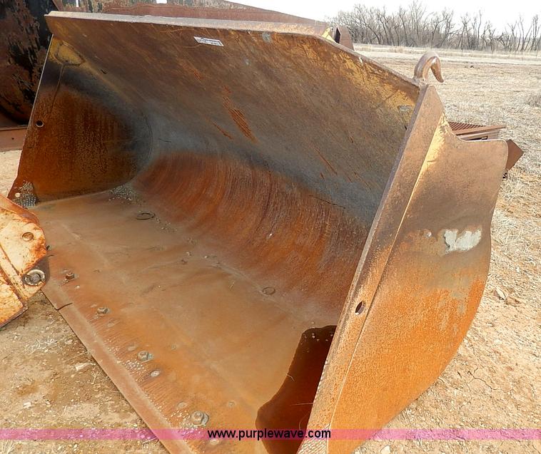 image for item AP9015 Caterpillar 938F loader bucket
