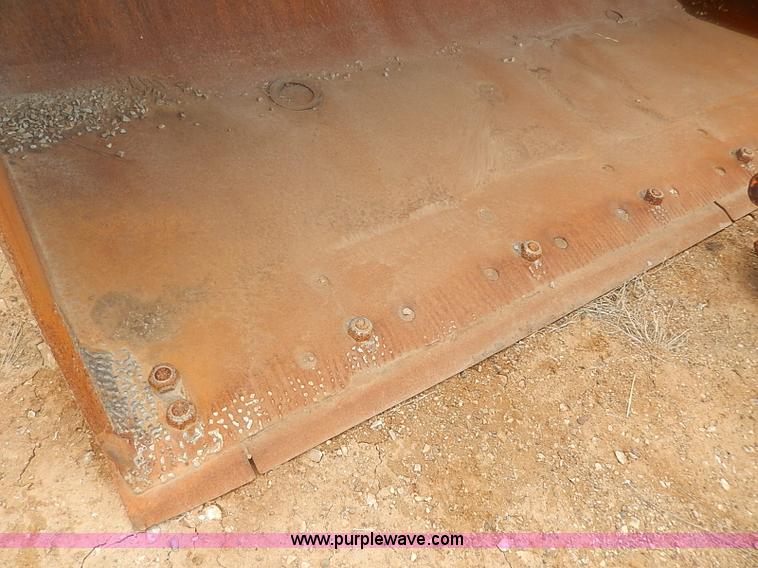image for item AP9015 Caterpillar 938F loader bucket