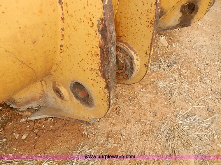 image for item AP9015 Caterpillar 938F loader bucket