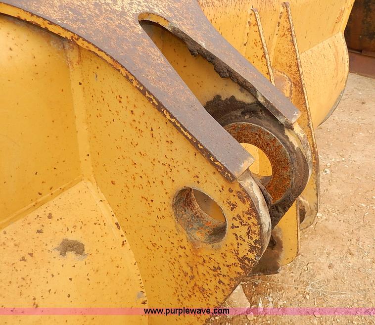image for item AP9015 Caterpillar 938F loader bucket
