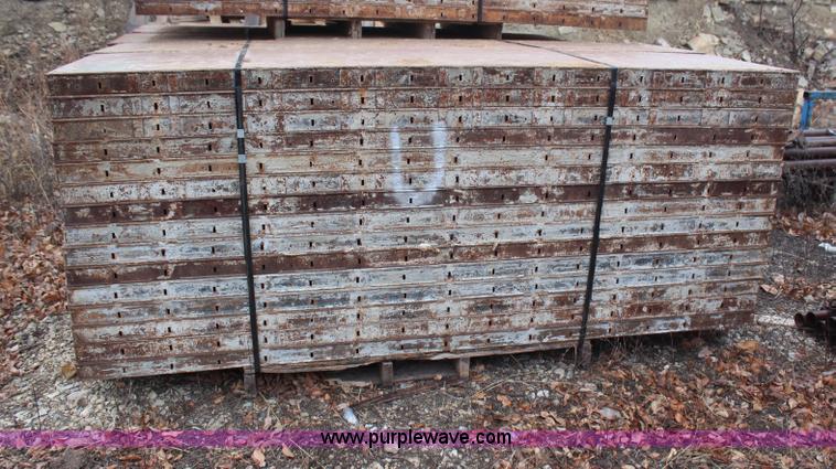 image for item C1907 Assorted concrete forms