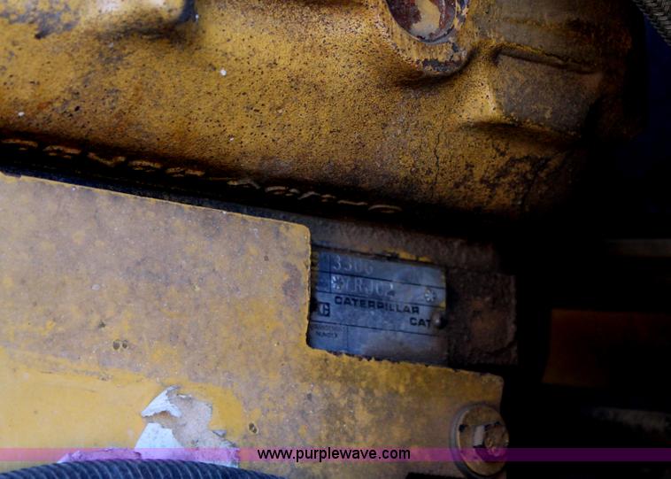 image for item C3693 1993 Ford LTS9000 vactor truck