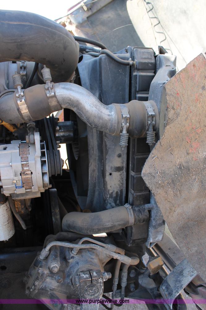 image for item C3693 1993 Ford LTS9000 vactor truck
