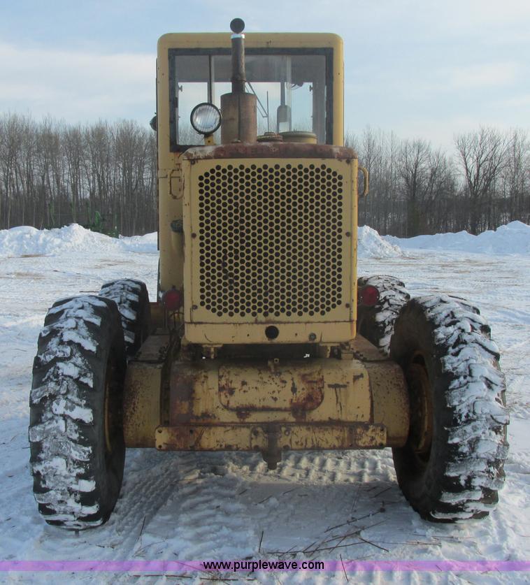 image for item E5278 1962 Caterpillar 12E motor grader