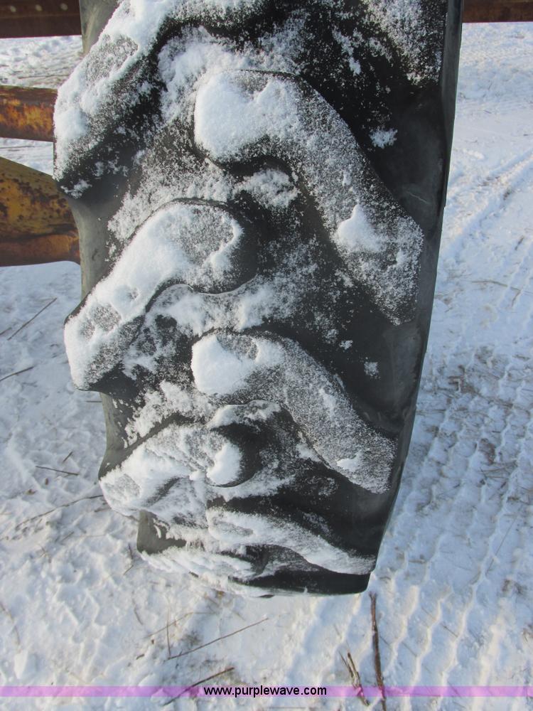 image for item E5278 1962 Caterpillar 12E motor grader