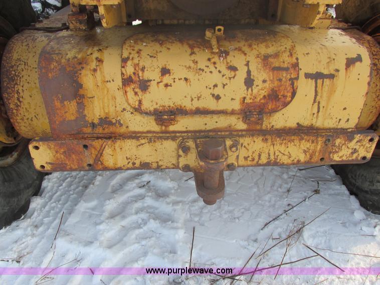 image for item E5278 1962 Caterpillar 12E motor grader