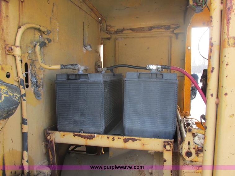 image for item E5278 1962 Caterpillar 12E motor grader