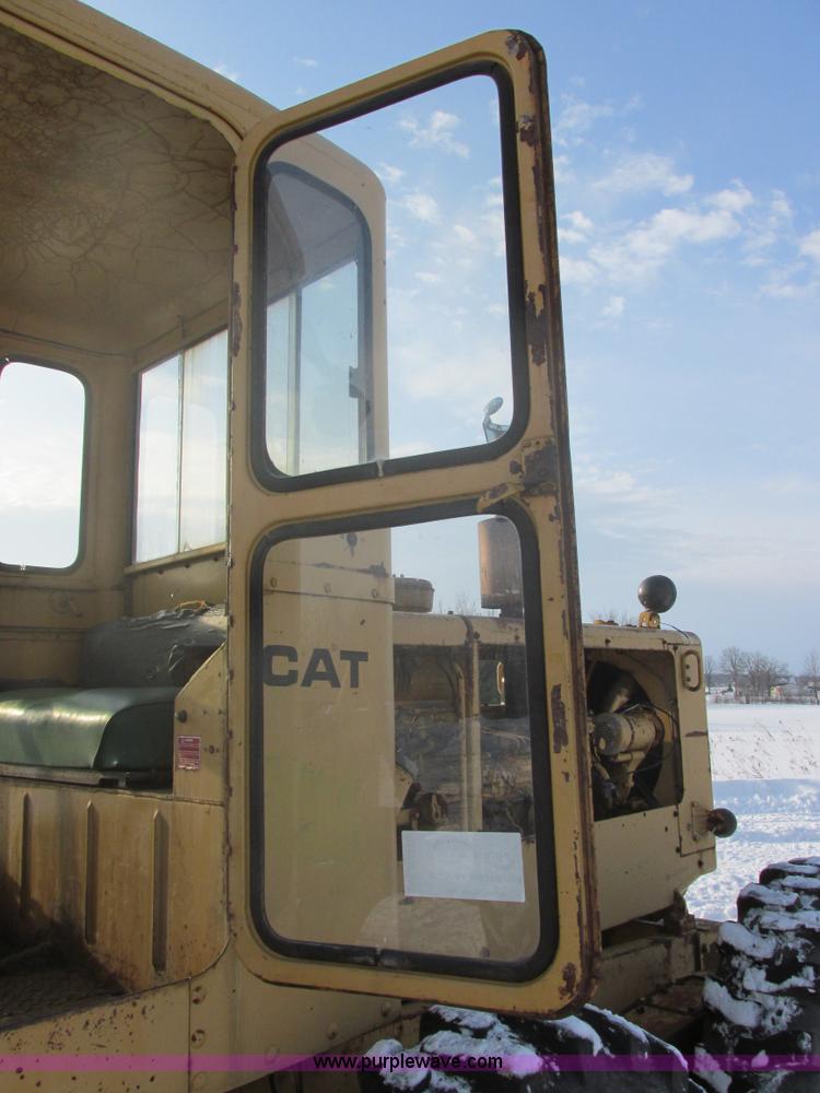 image for item E5278 1962 Caterpillar 12E motor grader