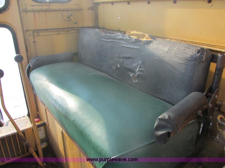 image for item E5278 1962 Caterpillar 12E motor grader