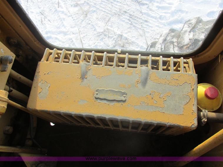 image for item E5278 1962 Caterpillar 12E motor grader