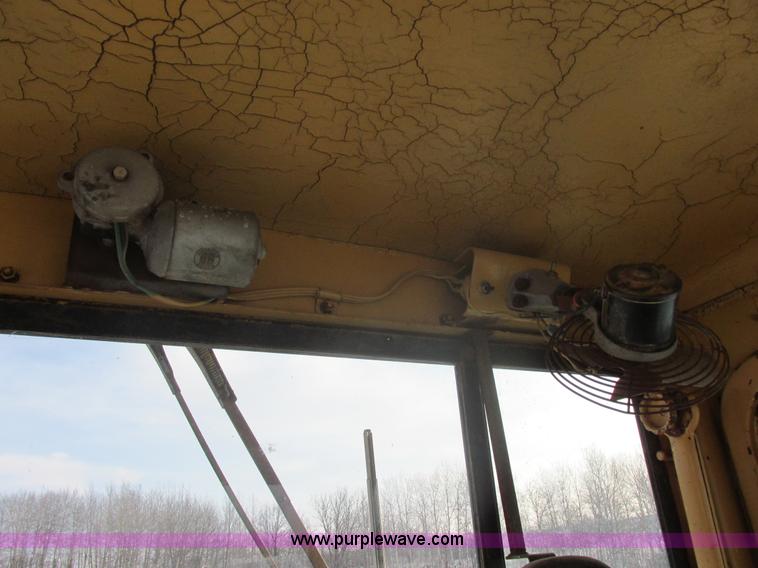 image for item E5278 1962 Caterpillar 12E motor grader