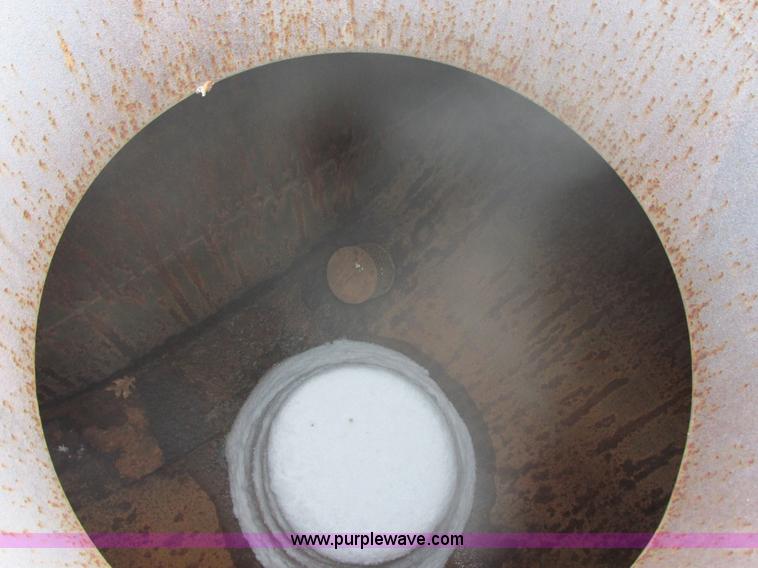 image for item E5280 1974 Mack DM600 water truck