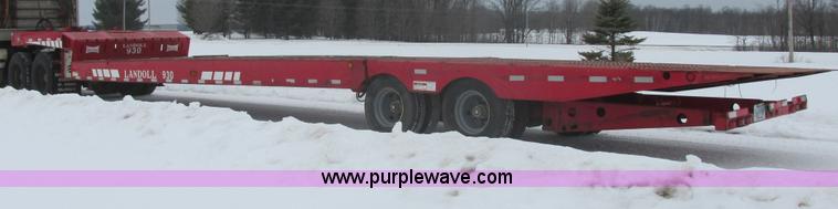 image for item E5282 2000 Landoll 930 Hydratail equipment trailer