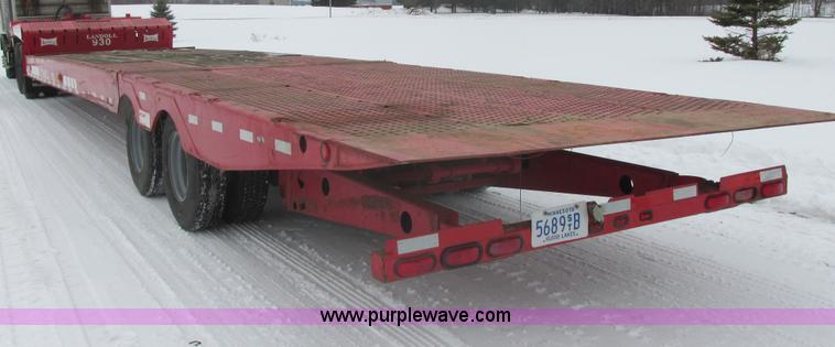 image for item E5282 2000 Landoll 930 Hydratail equipment trailer