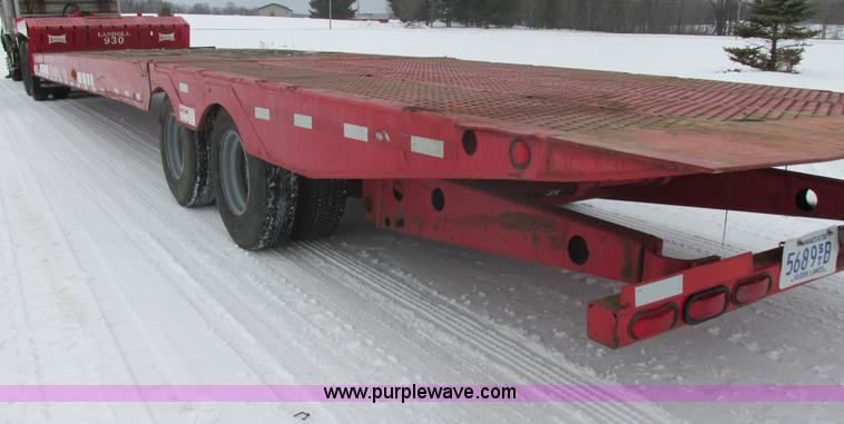 image for item E5282 2000 Landoll 930 Hydratail equipment trailer