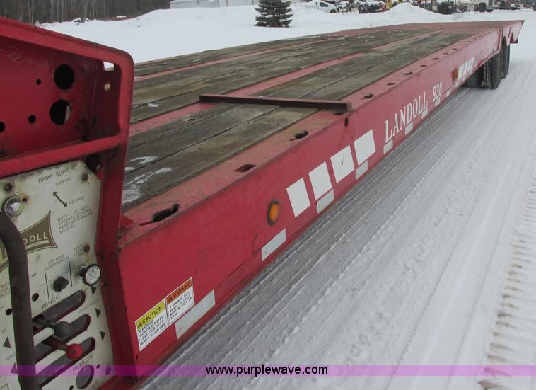 image for item E5282 2000 Landoll 930 Hydratail equipment trailer