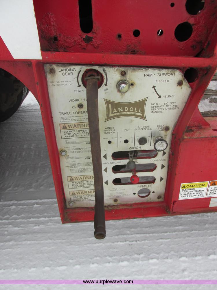 image for item E5282 2000 Landoll 930 Hydratail equipment trailer