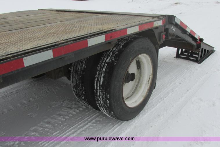 image for item E5283 1986 Trail King TS7DCS-482 spread axle drop deck equipment trailer