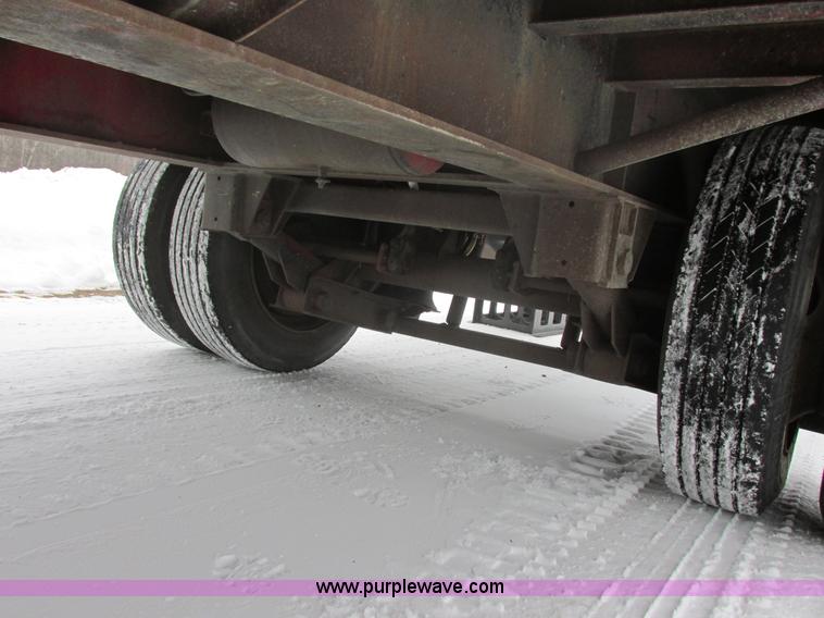image for item E5283 1986 Trail King TS7DCS-482 spread axle drop deck equipment trailer