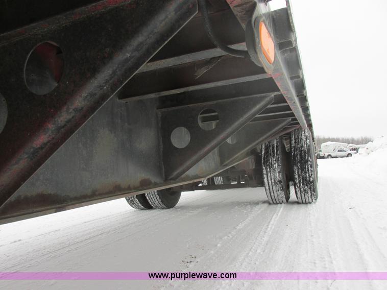 image for item E5283 1986 Trail King TS7DCS-482 spread axle drop deck equipment trailer