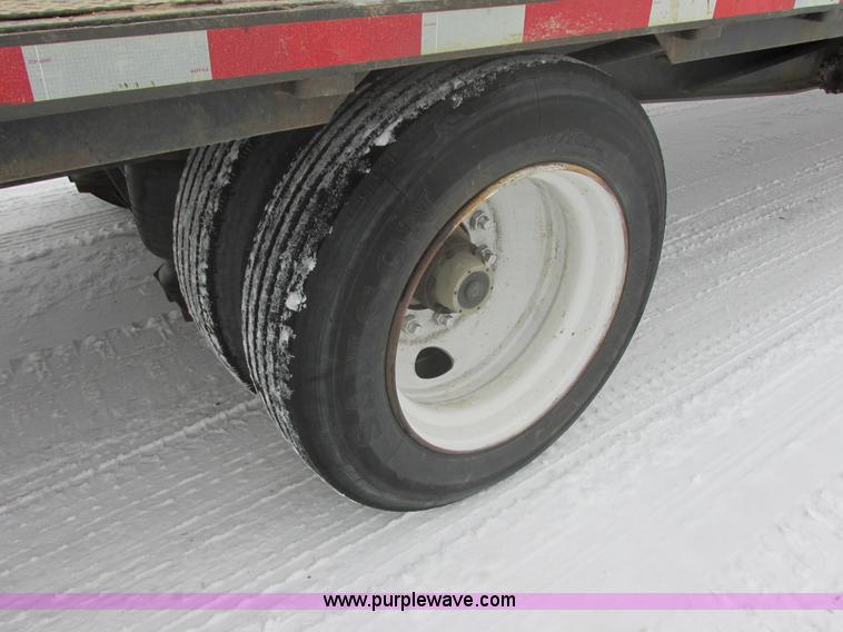 image for item E5283 1986 Trail King TS7DCS-482 spread axle drop deck equipment trailer