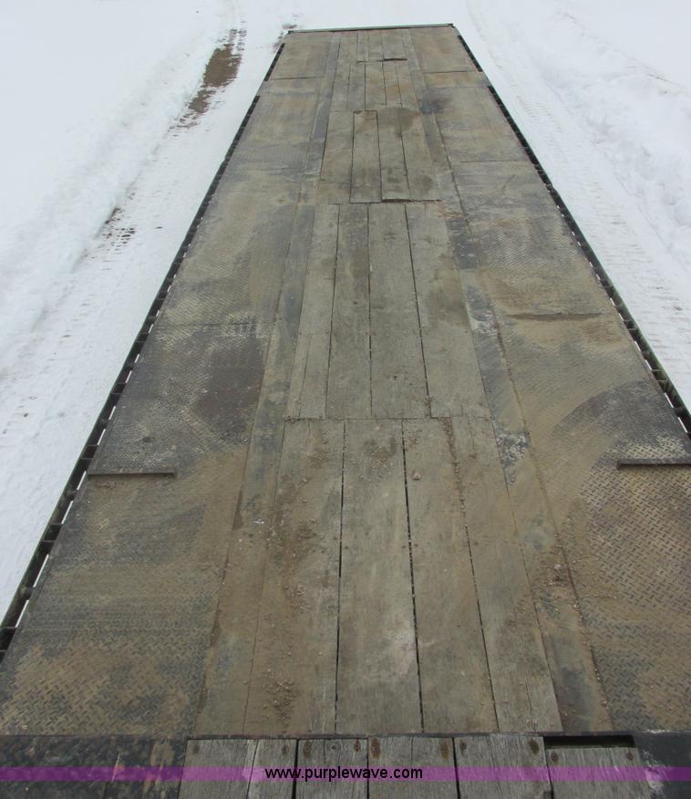 image for item E5283 1986 Trail King TS7DCS-482 spread axle drop deck equipment trailer