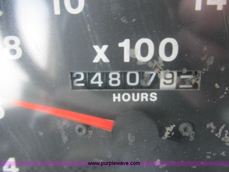 image for item E5284 1992 Mack CH613 semi truck