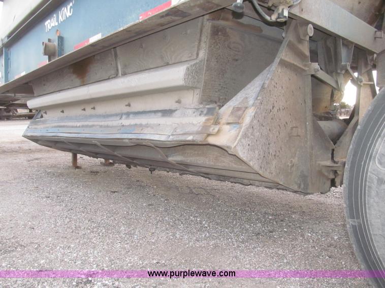 image for item F7262 1985 Trail King BD22-383A 40' triple axle belly dump trailer