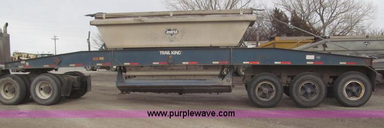 image for item F7264 1985 Trail King BD22-383A 40' triple axle belly dump trailer