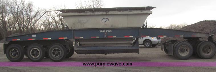 image for item F7264 1985 Trail King BD22-383A 40' triple axle belly dump trailer