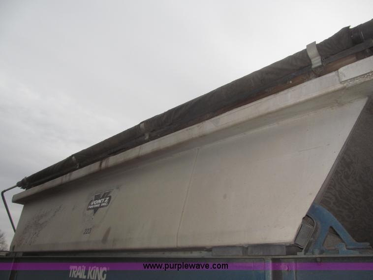 image for item F7264 1985 Trail King BD22-383A 40' triple axle belly dump trailer