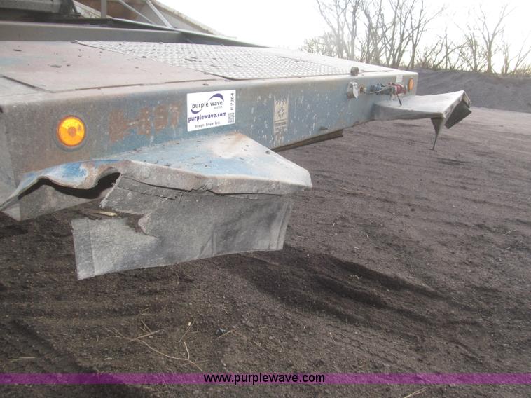 image for item F7264 1985 Trail King BD22-383A 40' triple axle belly dump trailer