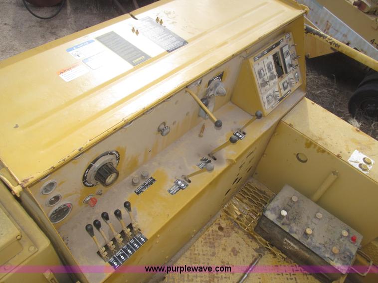 image for item F7269 Gomaco GT6300 curb machine