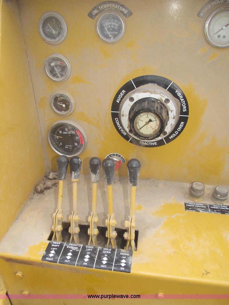 image for item F7269 Gomaco GT6300 curb machine