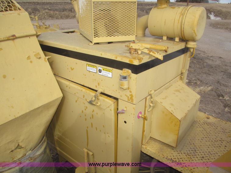 image for item F7269 Gomaco GT6300 curb machine