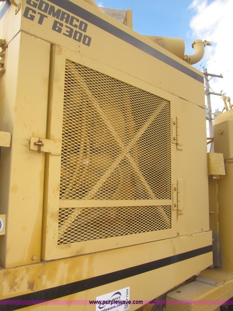 image for item F7269 Gomaco GT6300 curb machine