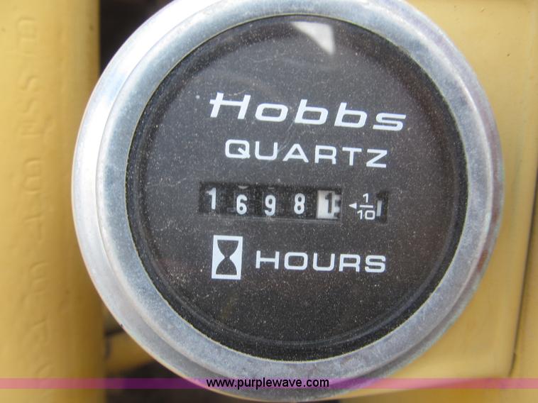 image for item F7269 Gomaco GT6300 curb machine